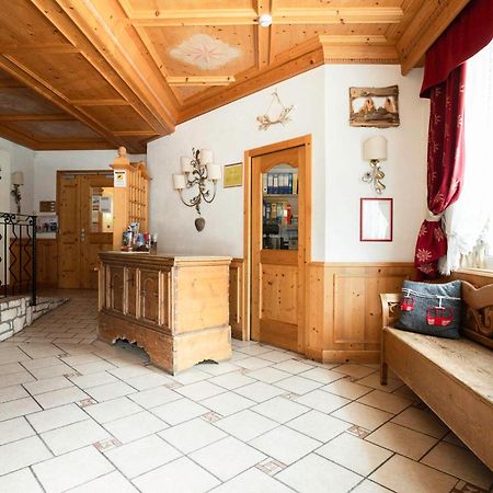 Hotel Aurora Канацеи Экстерьер фото